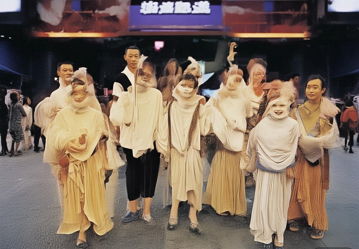 莱昂·格雷茨卡：德甲新星崛起与冠军荣耀之路(图2)